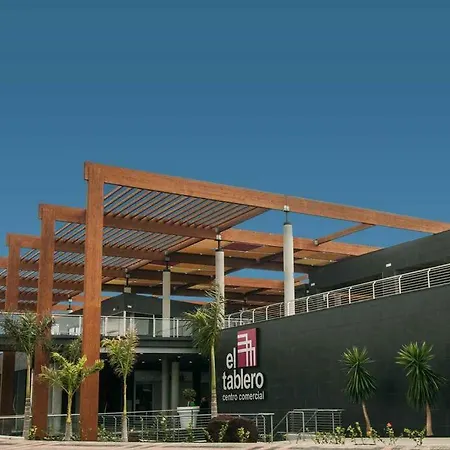 301, Fantastico Apto 6 Pax , Cerca Playa Ingles Apartment *